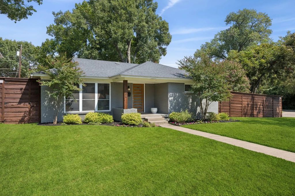 834 Kirkwood Drive, Dallas