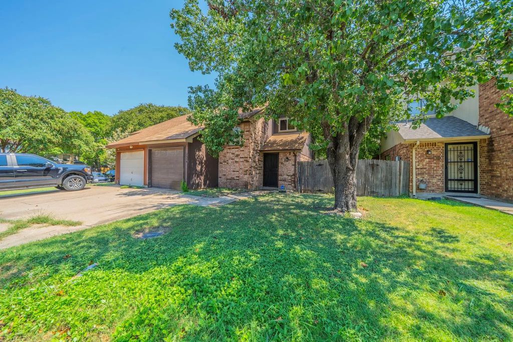 2604 San Sabastian Circle, Grand Prairie