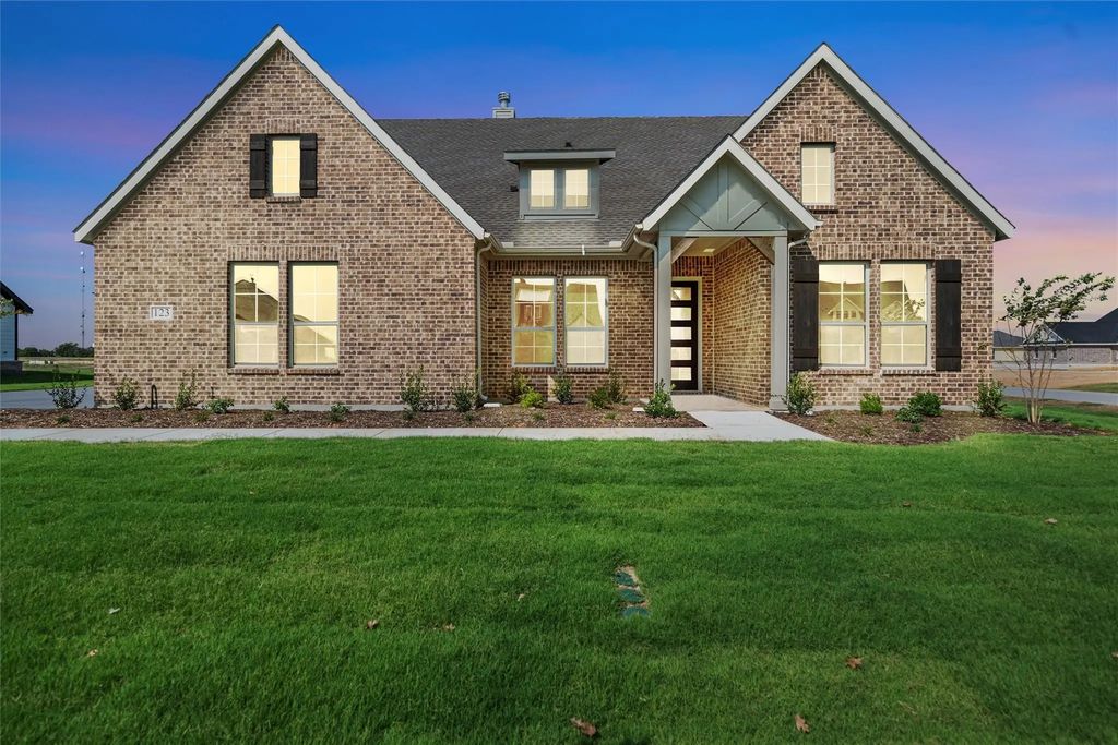 123 Brandywine Trail, New Fairview