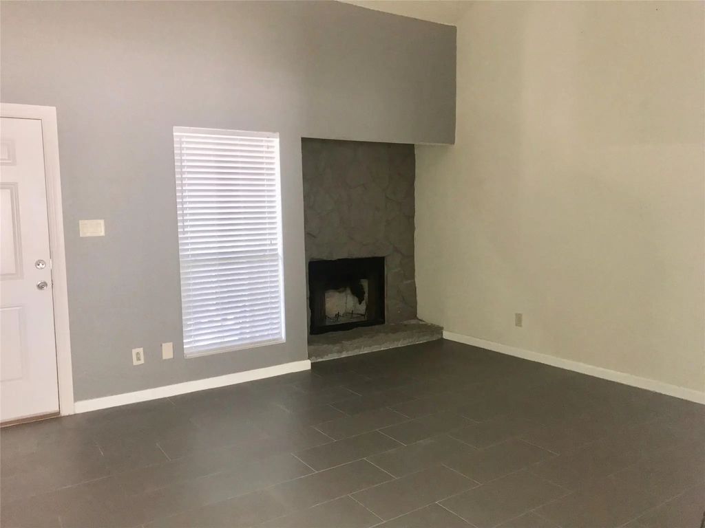 9208 Sweetwater Drive, Dallas