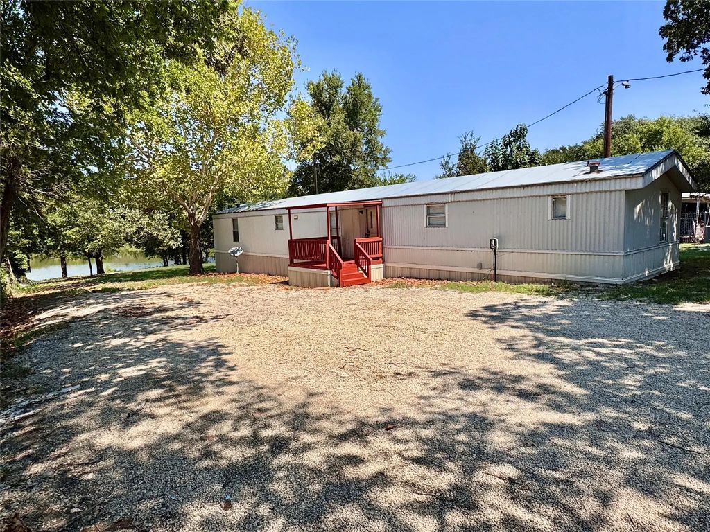 207 Wilson Road, Valley View