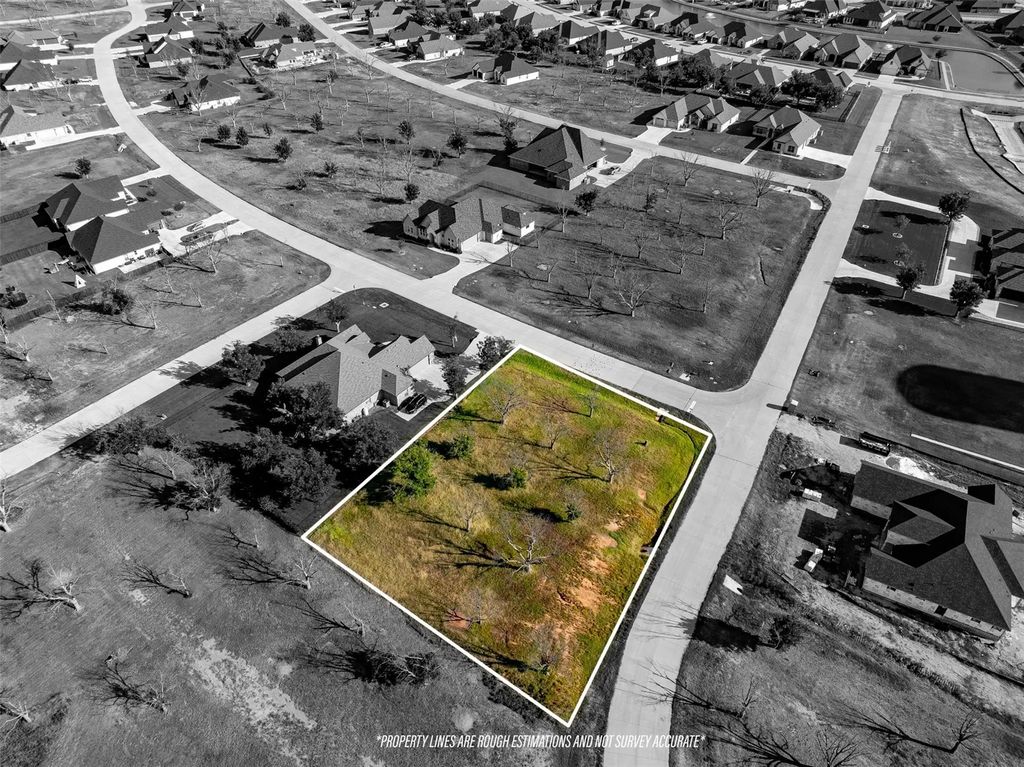 2700 Village Road, Granbury