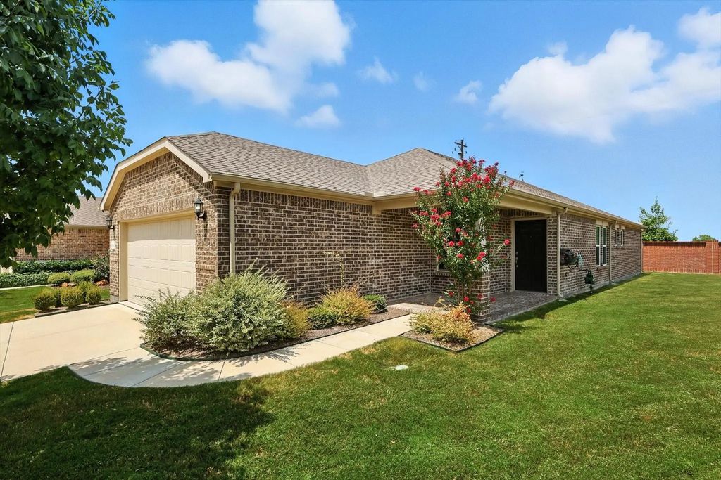 1804 Marsh Point Drive, Frisco