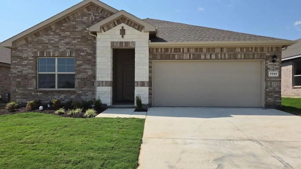 7717 Tuscarora Drive, Denton