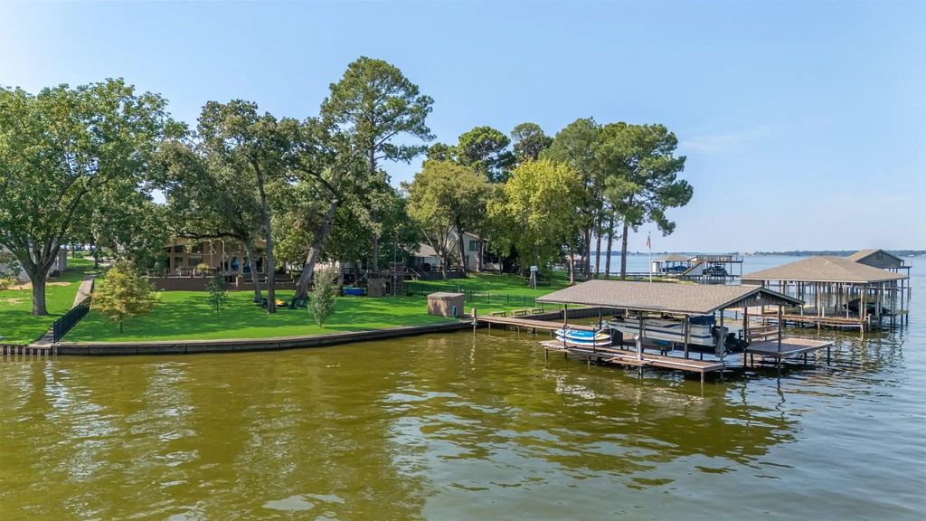 152 Enchanted Drive, Enchanted Oaks