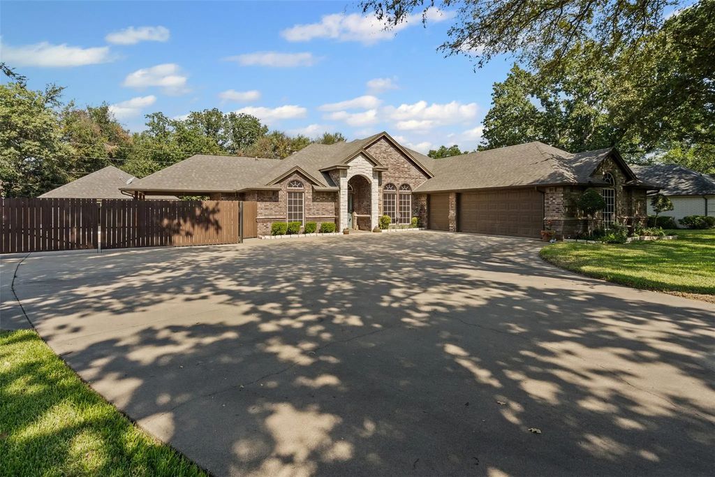 4000 Bandera Drive, Granbury