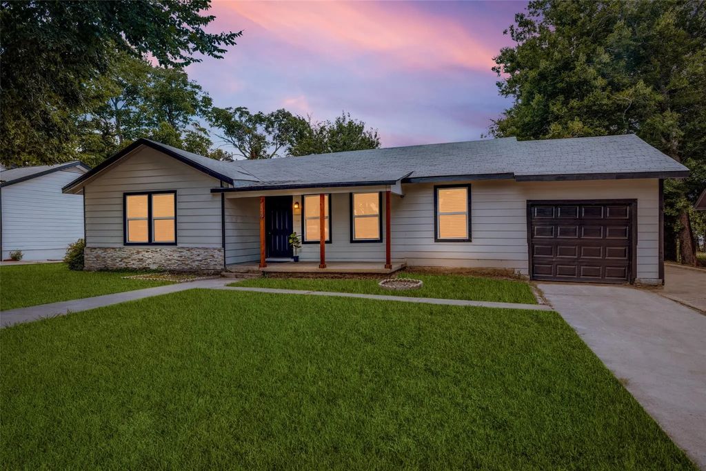 117 Parkview Drive, Arlington