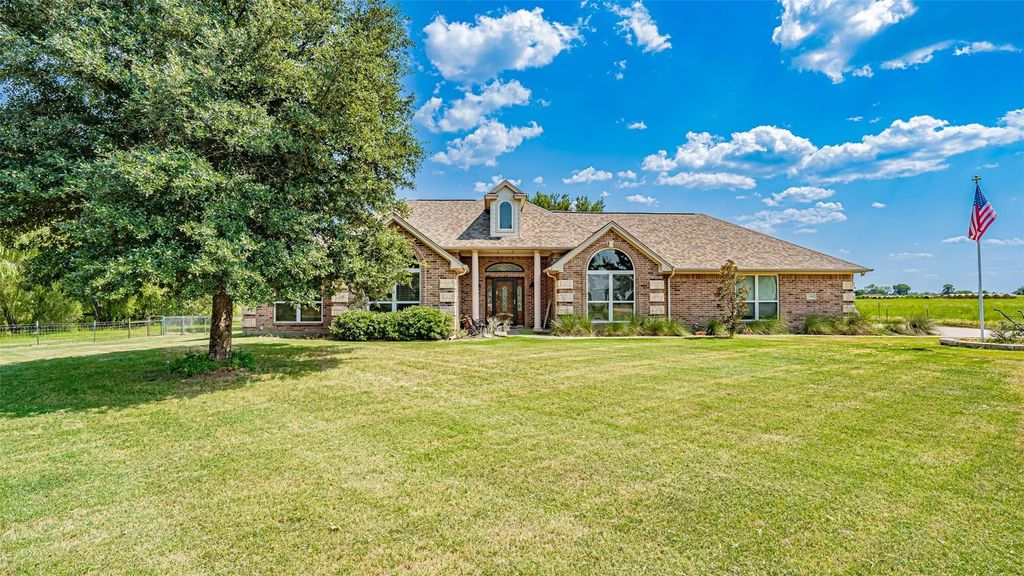 1348 County Road 304, Rainbow