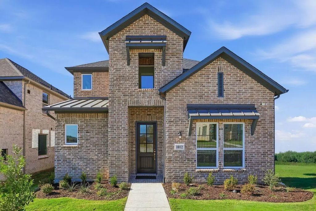 1012 Rainshower Way, Celina