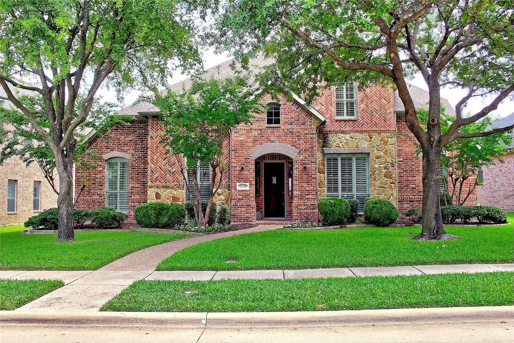 6330 Hunters Parkway, Frisco