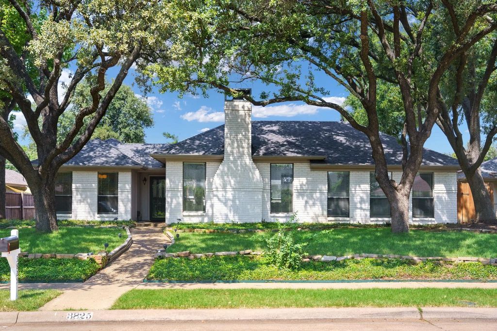 3825 Saddlehead Drive, Plano