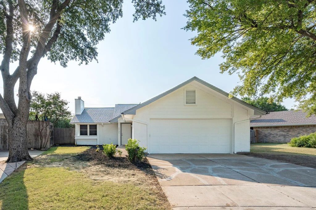 6205 Patriotic Court, Arlington