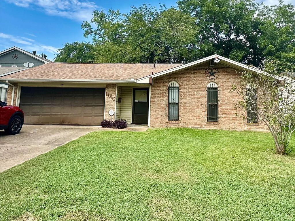 1610 Woodhaven Drive, Seagoville