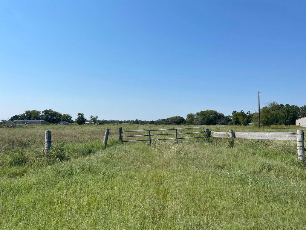 9003 Se County Road 2175, Corsicana
