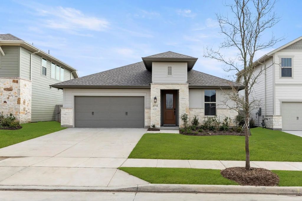2712 Andorra, McKinney