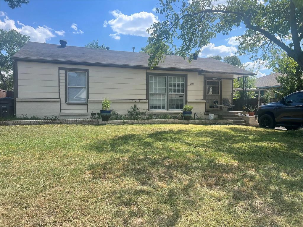 3890 Davila Drive, Dallas