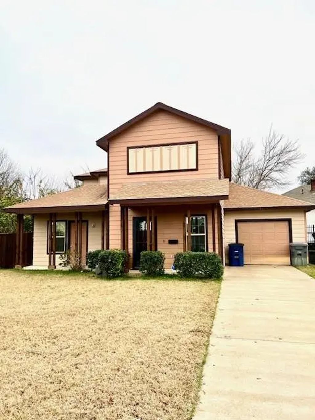 3109 Lenway Street, Dallas