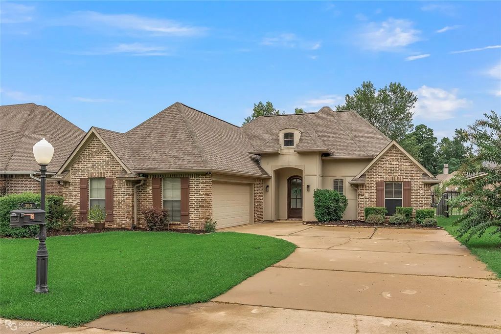 390 Mousse Ruelle Drive, Shreveport