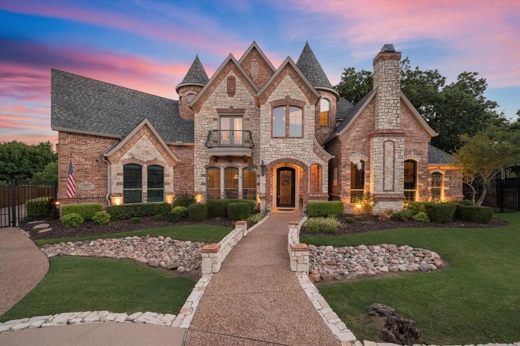 509 Liberty Court, Colleyville