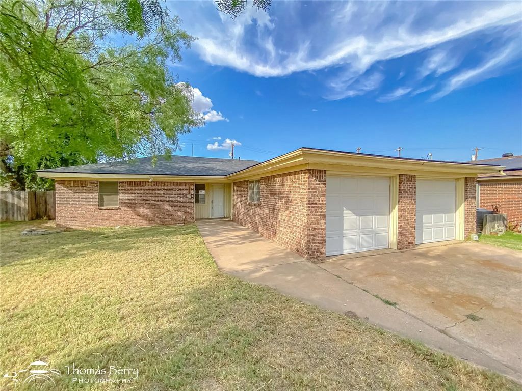 2810 Robertson Drive, Abilene