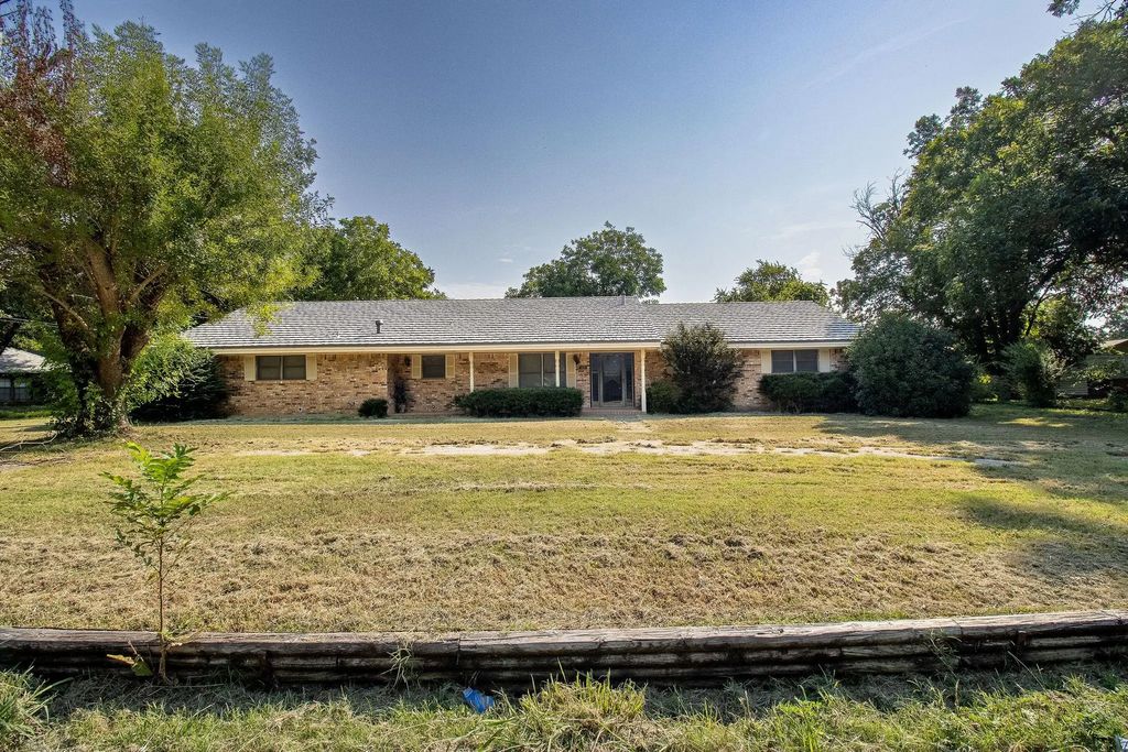 705 S 4th Street, Grandview