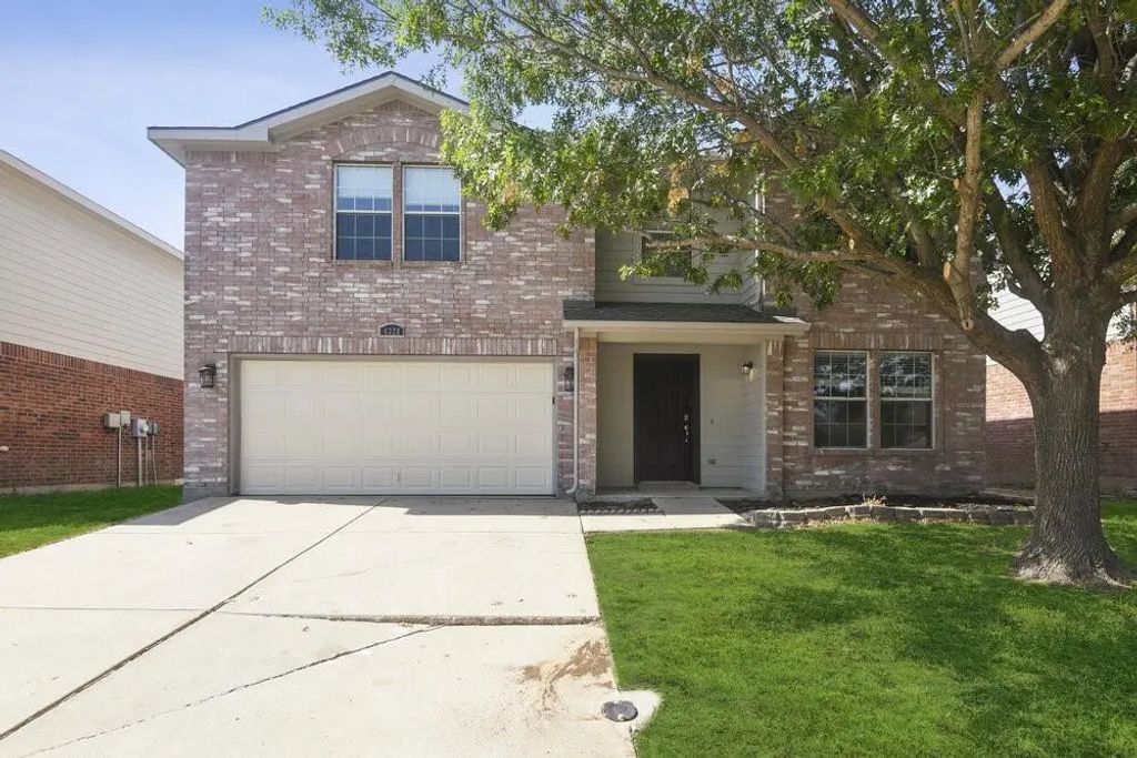 4328 Silverwood Trail, Fort Worth