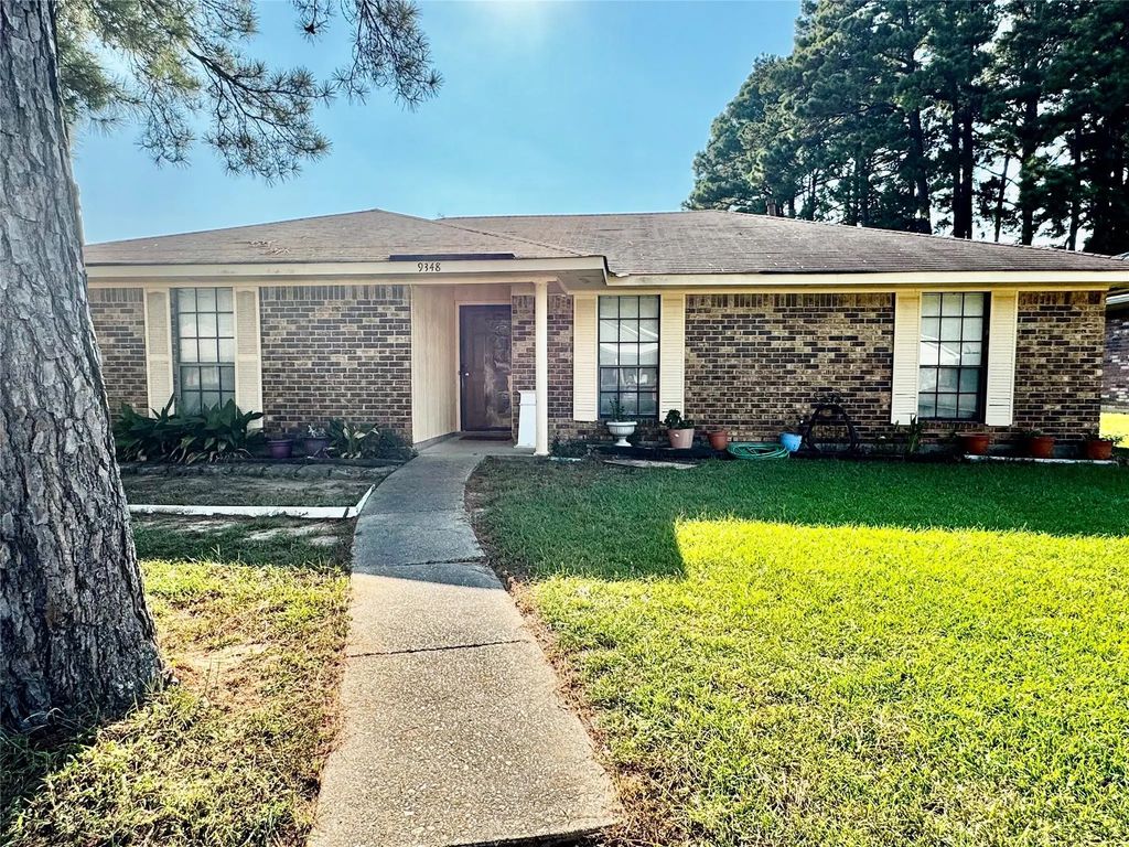 9348 Crooked Creek Drive, Shreveport