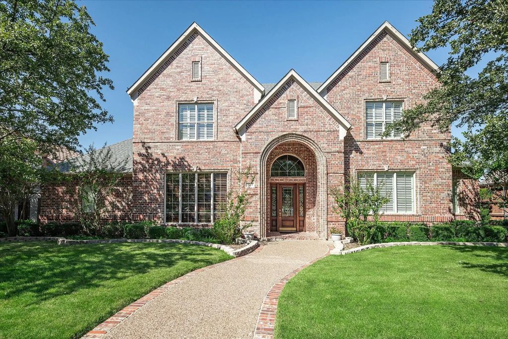 6613 Crown Forest Drive, Plano
