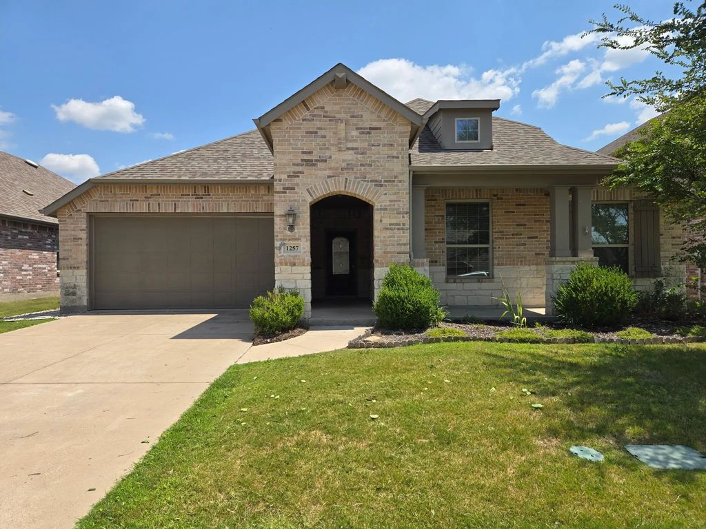 1257 Meridian Drive, Forney