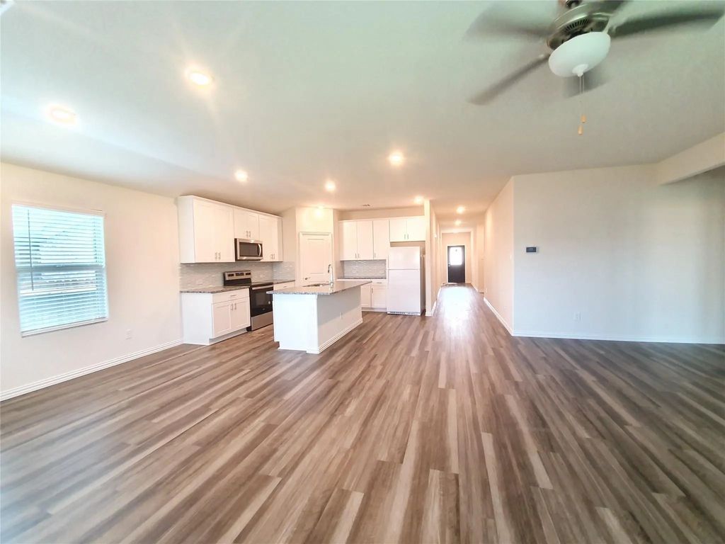 1903 Canyon Lane, Melissa