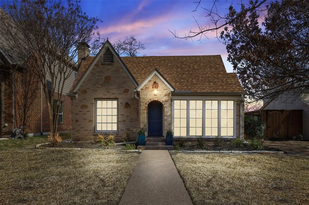 7115 La Vista Drive, Dallas