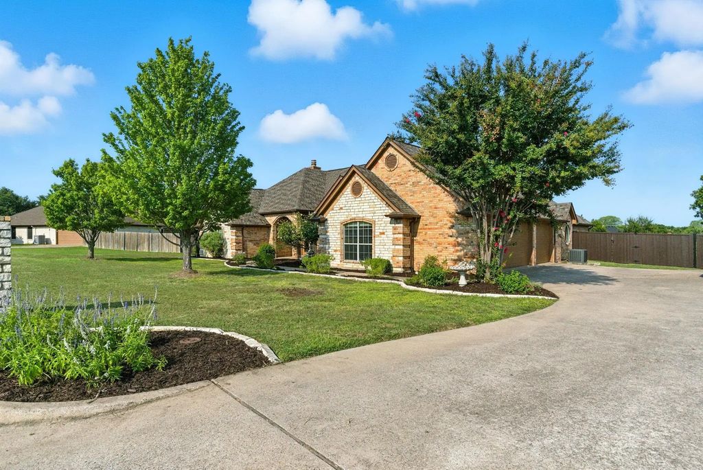 3405 Foot Hills Drive, Weatherford