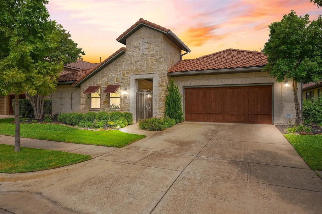 6912 Sonoma, Irving