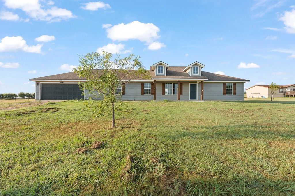 4605 Homestead Way, Joshua