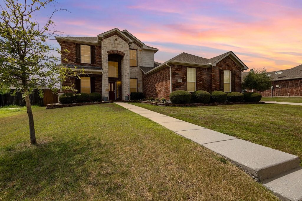 703 Decatur Way, Wylie