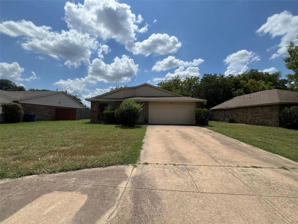 134 London Lane, Glenn Heights