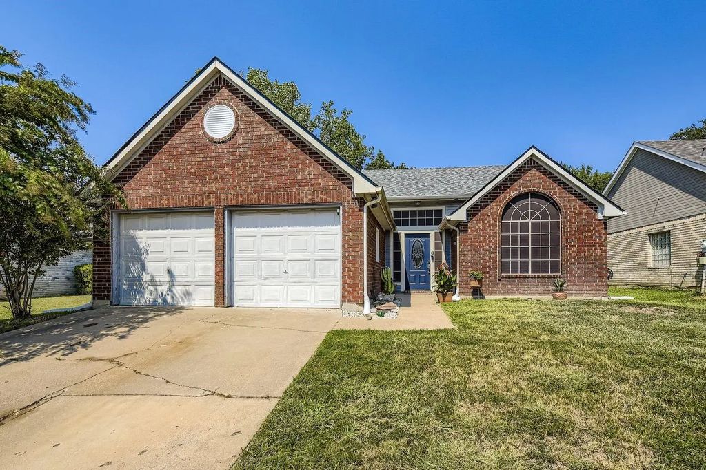 10224 Long Rifle Drive, Fort Worth
