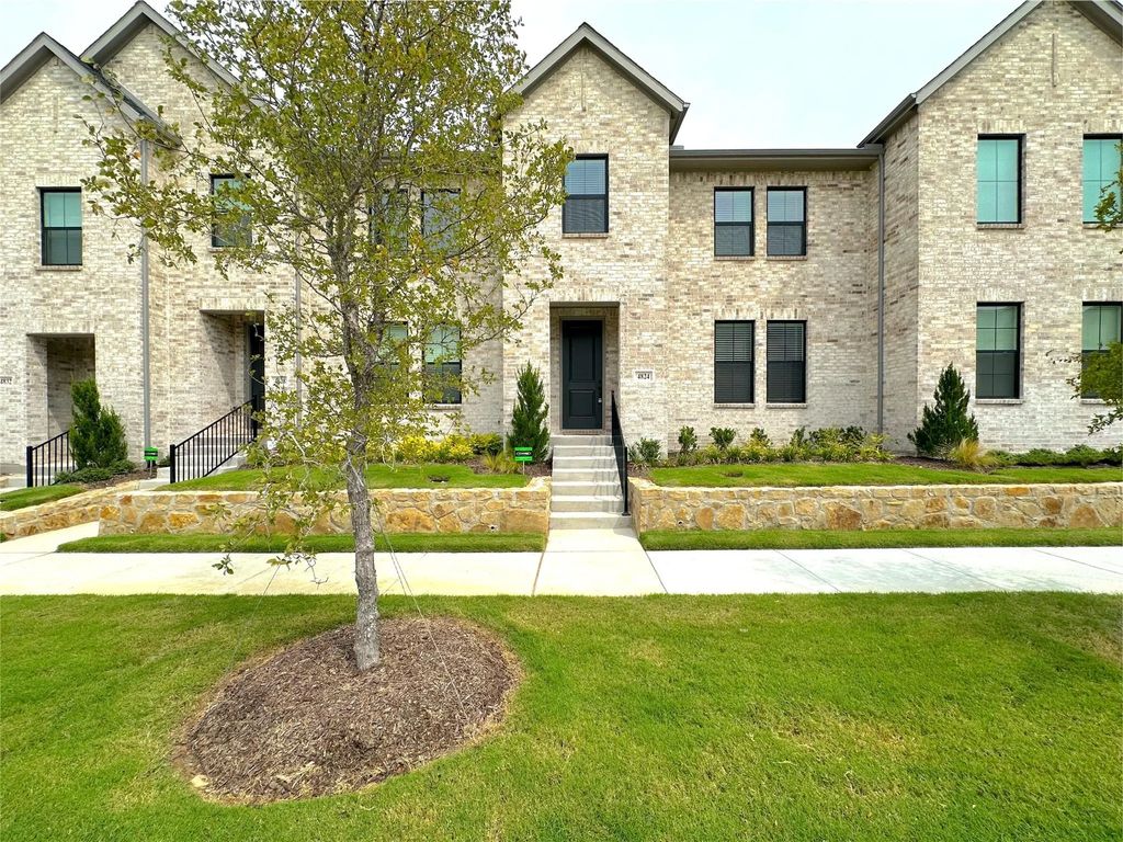 4824 Lunker Street, McKinney