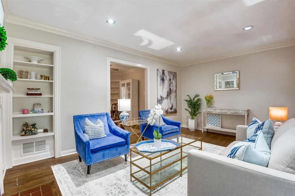 9007 San Fernando Way, Dallas