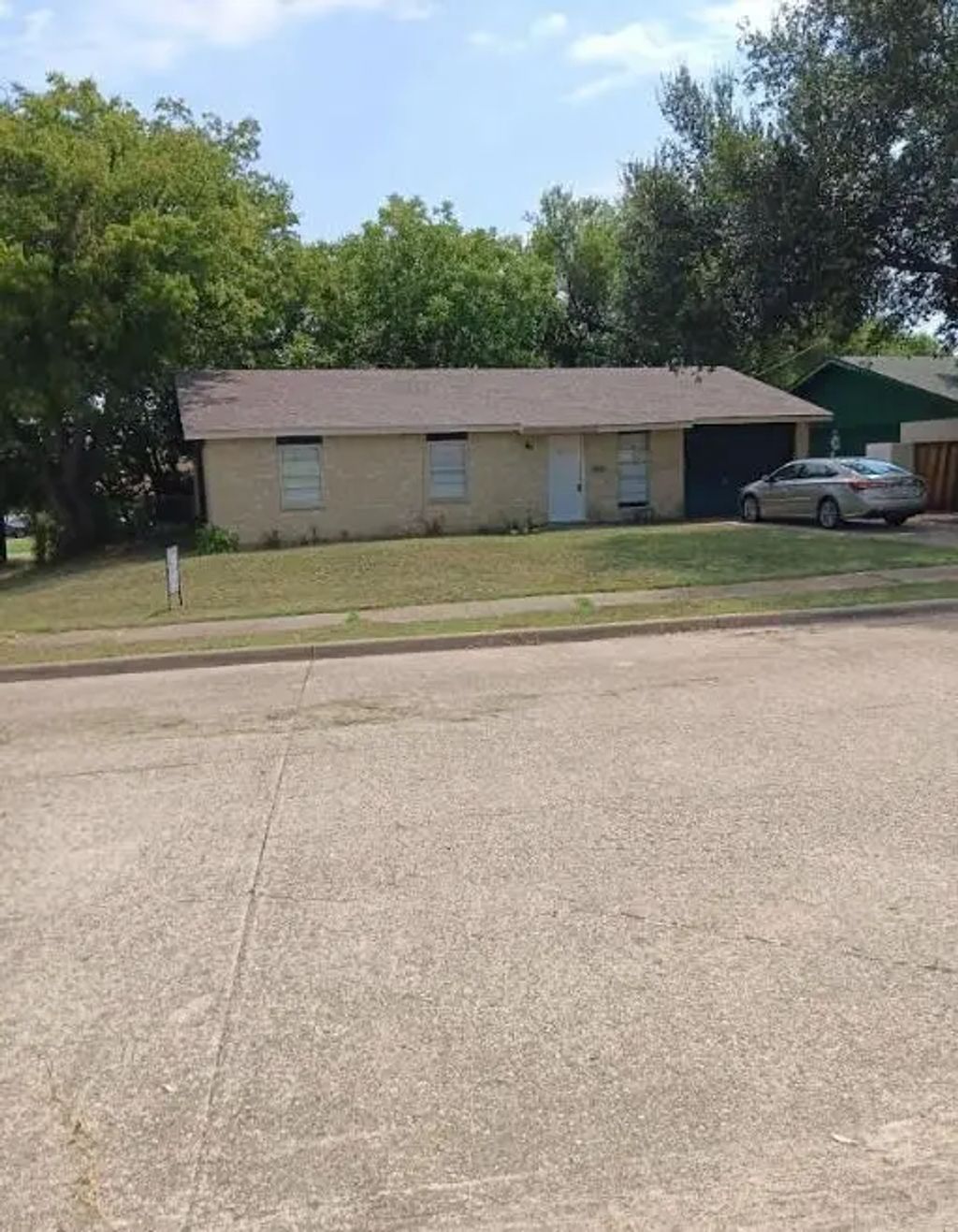 2802 Vera Cruz Drive, Grand Prairie