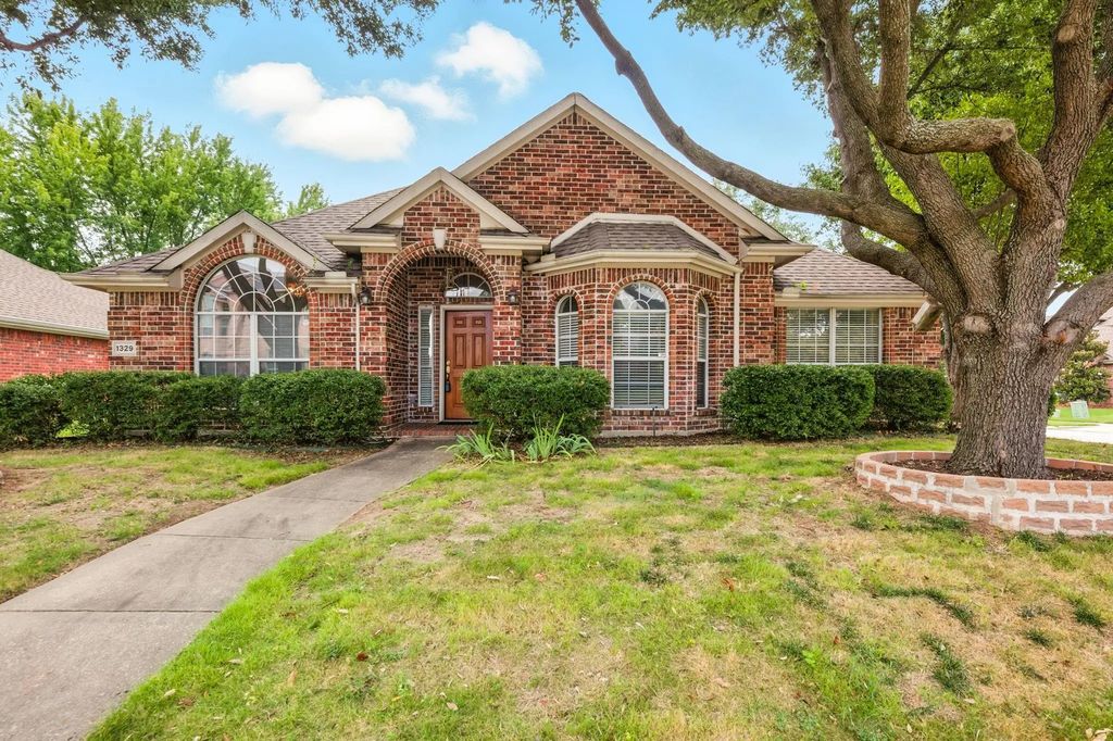 1329 Ballantrae Drive, Allen