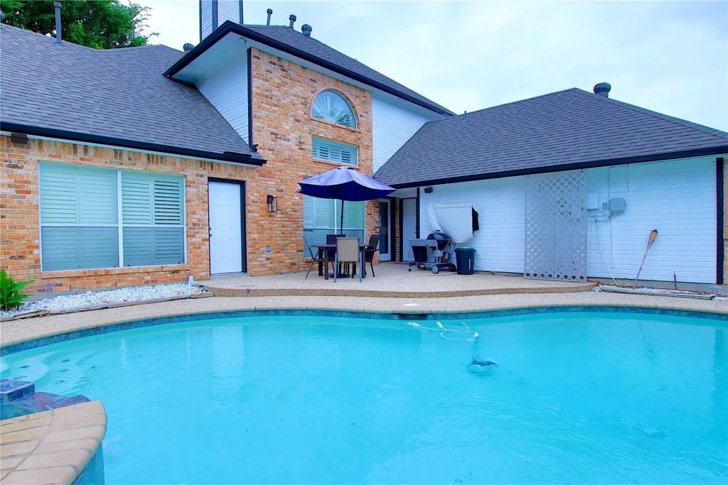 6304 Mission Ridge Road, Plano
