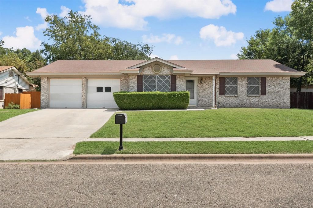 715 Joe Morse Drive, Copperas Cove