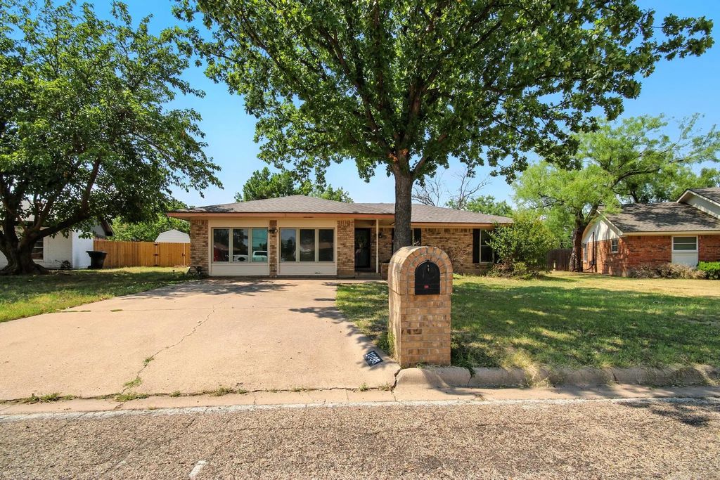 1008 Chriswood Drive, Abilene