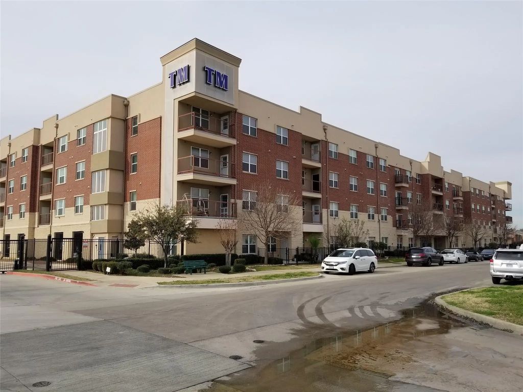 1100 W Trinity Mills Road 2013, Carrollton