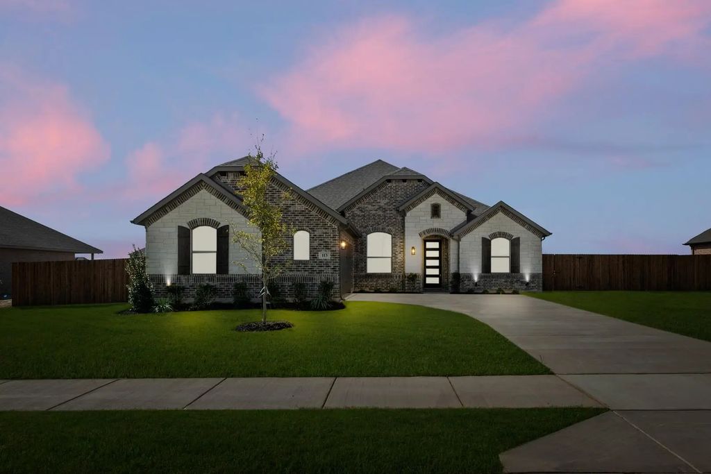 113 Grey Wolf Court, Godley