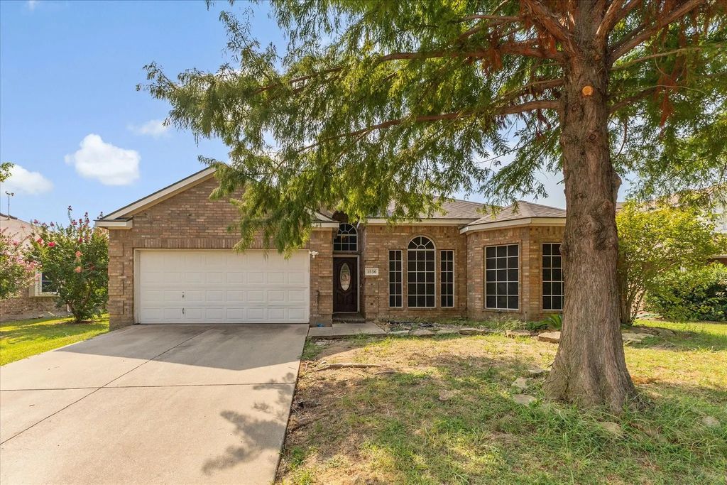 1530 Fairfield Drive, Forney