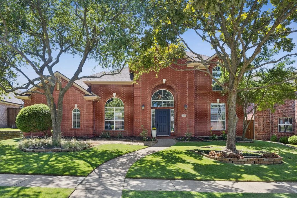 2716 Royal Troon Drive, Plano