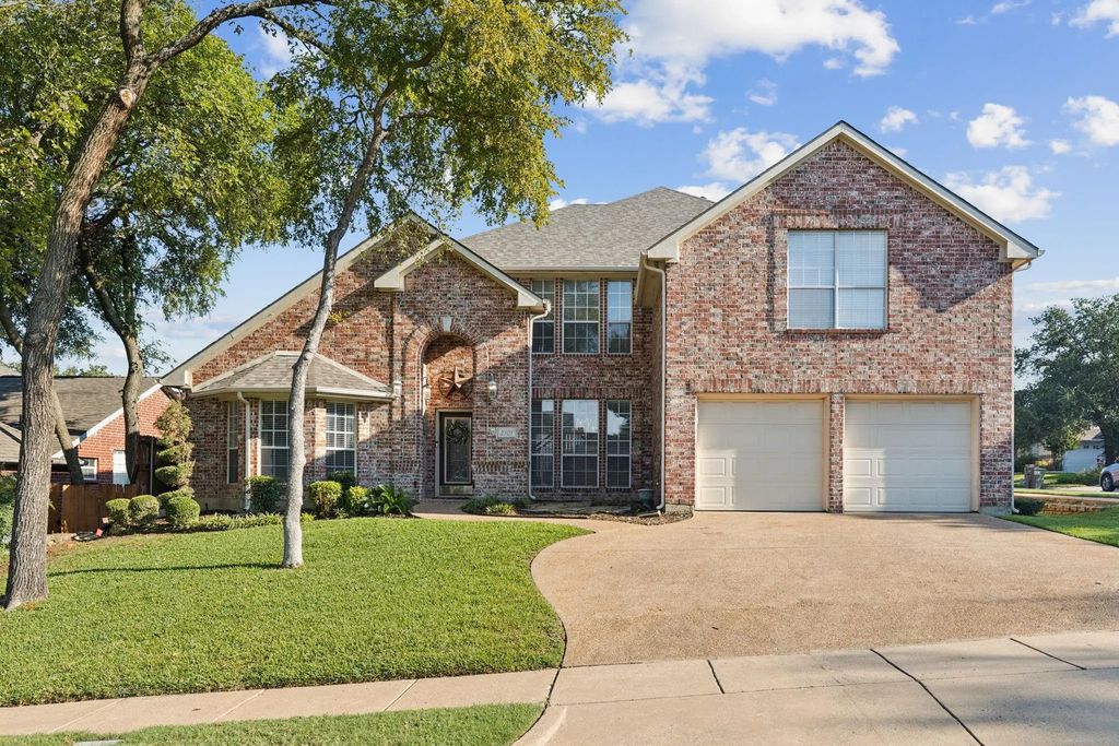 2501 Clear Ridge Drive, Garland
