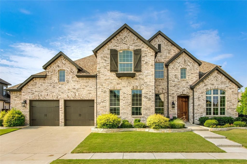 1133 Diamond Leaf Road, Northlake